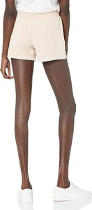 Shorts en molleton respirant pour femmes avec poches latérales et taille élastique – Idéal pour la gym, le yoga, la course à pied et le jogging (vente en gros) - Product Image 3