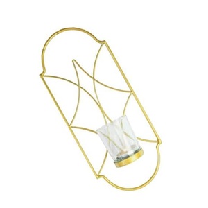 Candelabro de Pared Minimalista de Metal Hecho a Mano para Decoración Navideña del Hogar - Product Image 3