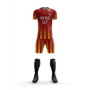 Ensembles d'uniformes de football personnalisés avec logo d'équipe, prix abordable, écologiques, faible MOQ, 100 % polyester, respirants et à séchage rapide - Product Image 2
