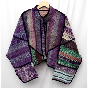 เสื้อแจ็คเก็ตผ้าฝ้ายคันธาพรีเมียมสำหรับผู้หญิง 100% สไตล์โบฮีเมียน คอจีน ระบายอากาศได้ดี เป็นมิตรกับสิ่งแวดล้อม แห้งเร็ว เหมาะสำหรับกิจกรรมกลางแจ้ง - Product Image 4