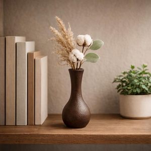 Petit vase à fleurs en aluminium brun mat, accent décoratif moderne en métal pour salon, chambre, étagère et décoration extérieure - Product Image 3