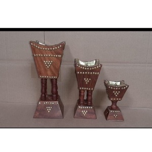 Direct Factory Supply Traditional Wooden <b>Bakhoor</b> Burner Arabic Incense <b>Oud</b> Burner for Home Fragrance Use Available For Sale - Product Image 1