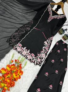 นักออกแบบใหม่สวมเสื้อปาร์ตี้และพลาสโซกับ duppata แฟนซีและงานเย็บปักถักร้อย - Product Image 3