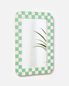 Luxury Eco-Friendly <b>Rectangle</b> Handcrafted Resin <b>Mirror</b> Frame with Intricate Floral Carving for Hallway Wall Decor - Product Image 4