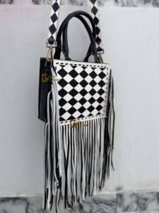 Nuevo Bolso de Cuero con Flecos Hecho a Mano, Estilo Bohemio Gitano, Cuero Auténtico, Diseño Occidental con Patrón de Cuadros - Product Image 3