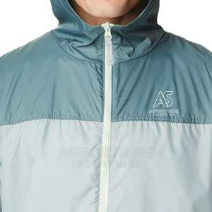 Chaqueta Cortavientos Ligera con Capucha y Logotipo Frontal, Diseño Plegable para Fácil Almacenamiento y Viaje, Actividades al Aire Libre de Invierno - Product Image 4