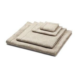 Serviettes en coton safran faites à la main épaissi et séchage rapide qualité fiable élégant bulle évacuation de l'humidité tissu pur - Product Image 3