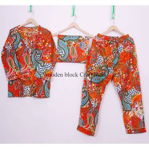 Ensemble de pyjama pour femmes fait main, imprimé floral d'hiver, 100% coton, taille élastique douce, manches longues, cadeau pour demoiselle d'honneur - Product Image 6