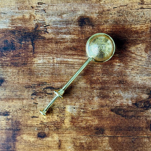Colador de té de latón con mango, Chai Channi, filtro de malla ecológico para té y café, suministros de la India - Product Image 6