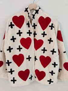 เสื้อแจ็คเก็ตผู้หญิงแขนสั้นกำมะหยี่สีแดงปักลายตาปีศาจและลายซูซานี ทำมือ สำหรับฤดูหนาว แบบสองด้าน ระบายอากาศได้ดี เป็นมิตรกับสิ่งแวดล้อม - Product Image 3