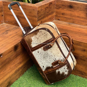 Vente en gros de sacs à roulettes en cuir véritable de haute qualité sacs de sport de luxe en cuir de vachette à roulettes sacs de voyage pratiques pour vêtements à main - Product Image 4