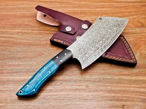 Couteau de chef artisanal personnalisé en acier Damas, manche en bois et corne, écologique, ambidextre, avec étui en cuir - Product Image 4