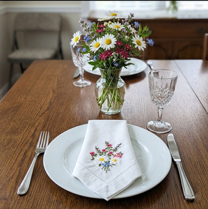 Servilletas de Tela Cuadradas de 50x50cm con Bordado de Flores Silvestres, Personalizadas al por Mayor, de Algodón, con Dobladillo, Lavables a Máquina, Duraderas, para Uso Doméstico y Hotelero - Product Image 3