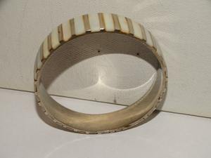 Pulsera de Madreperla Hecha a Mano de Primera Calidad con Diseño de Tablero de Ajedrez - Product Image 2