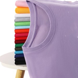 Camiseta de Manga Corta de Color Sólido de Algodón Peinado de 180 g, con Logotipo Personalizado Bordado, Precio de Fábrica en Bangladesh, OEM - Product Image 1