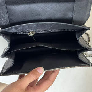 Sac à bandoulière en cuir de vachette fait main avec chaîne, design occidental tendance, vente chaude, dernier modèle - Product Image 6