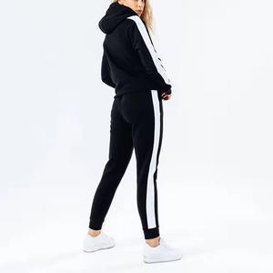 Conjunto Deportivo con Capucha para Mujer, Sudadera Deportiva a Rayas Blancas y Negras de Manga Larga con Bolsillos Laterales y Cierre de Cremallera, Ropa de Otoño - Product Image 3