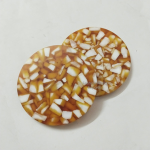 Lot de 4 sous-verres ronds en résine époxy Terrazzo Tapis de boisson en marbre multicolore durable et élégant pour la maison, le bureau et les cadeaux - Product Image 6