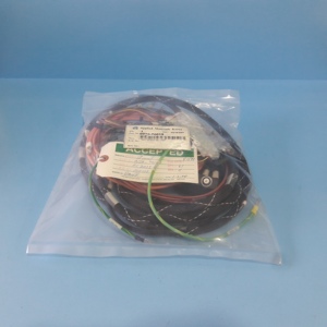 AMAT 0010-70015 TERM BLOCK TB-3 ASSY - อุปกรณ์และอะไหล่เซมิคอนดักเตอร์ระดับโลกที่เชื่อถือได้ - Product Image 1