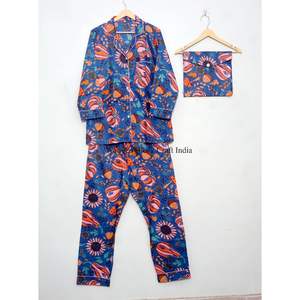 Conjunto de pijama de algodón con estampado floral, suave y ligero, para mujer, para dormir por la noche. - Product Image 5