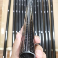 Tube de baril de pêche sous-marine en fibre de carbone 3k personnalisé rond/tube de baril en carbone de seiche 22mm pour harpons de pêche 26x30mm/26x31mm