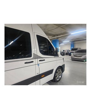 Hyundai Solati 2023, 15 places, boîte automatique, diesel, conduite à gauche, caméra de recul, 27 541 km - Product Image 5