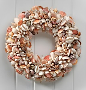 Seashell wreath <b>front</b> <b>door</b> <b>decoration</b> cheap price natural sea shell wreaths for wall accents - Product Image 2