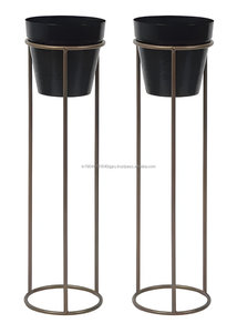 Juego de 2 macetas de hierro negro y dorado de calidad superior con soporte largo para macetas a precio de reventa desde la India - Product Image 6