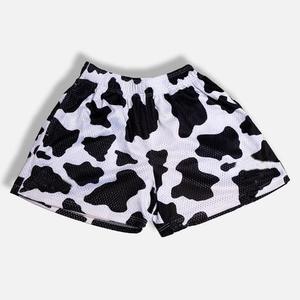 Pantalones Cortos Deportivos de Malla con Estampado de Vaca para Hombre, Transpirables, de Secado Rápido, para Baloncesto, Estilo Urbano, Casuales de Verano, con Patrón Animal - Product Image 1