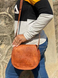 Bandolera de cuero de cabra, bolso informal de 7x9 pulgadas - Product Image 3