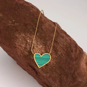 สร้อยคอรูปหัวใจสำหรับผู้หญิง ดีไซน์กันน้ำ ไม่หมอง ด้วยเทคนิคการชุบทองแบบอิเล็กโทรไลต์ หลากสี - Product Image 2