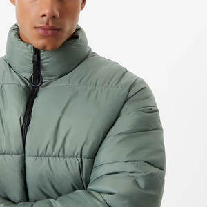 Veste d'hiver pour homme en nylon/polyester avec logo personnalisé en gros, imperméable, pour usage extérieur, veste matelassée pour homme - Product Image 5