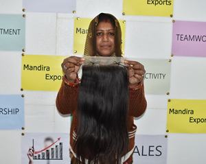 Extensions de cheveux humains vietnamiens vierges naturels assortis à la dentelle suisse 7*7 fermeture cuticule droite du temple alignée sans produit chimique - Product Image 1