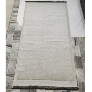 Tapis en laine tufté élégant pour hall d'hôtel, tapis tufté à la main par un designer pour la décoration d'hôtels de charme, prix de gros - Product Image 1