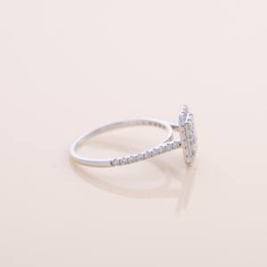 Anillo de oro amarillo, blanco y rosa de 14K con racimo de diamantes redondos, halo y pavé, con tallo dividido, joyería fina - Product Image 4