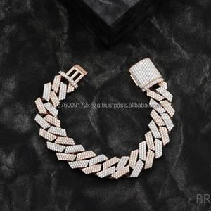 Bracelet de luxe en or rose, style cubain, serti de moissanite et de pierres simulées VVS, pour hommes et femmes, style hip-hop affirmé - Product Image 1