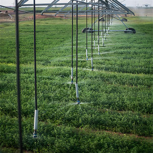 Pistolet de voyage <span class=keywords><strong>d</strong></span>'irrigation à pivot central grand tuyau de pluie système linéaire <span class=keywords><strong>d</strong></span>'usine IoT pompe à moteur à engrenages en métal pistolet de pluie Durable pour - Product Image 2