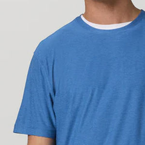 Camiseta Moderna y Elegante para Hombre, Diseño a la Moda 2026, para Compradores al por Mayor / Cuello Redondo para Compradores al por Mayor con Diseño de Logotipo - Product Image 3