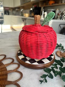 Panier en rotin en forme de pêche, paniers de rangement faits à la main, rotin naturel, moderne, multifonction, fabriqué au Vietnam - Product Image 1