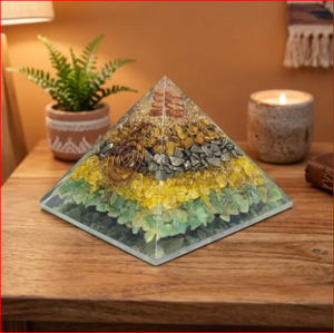 Pyramide en cristal d'orgone faite à la main avec incrustation de pierres précieuses, décoration chakra, ornement spirituel pour la maison - Product Image 6
