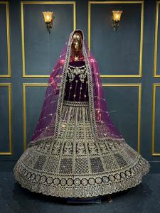 Lehenga de mariée en velours vérifié, entièrement brodé, avec une grande évasée et six couleurs, adapté aux fêtes et aux événements - Product Image 4