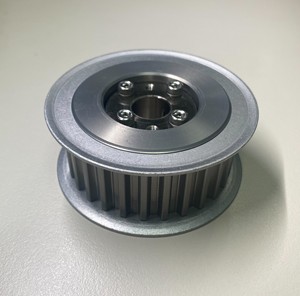 Poulie de courroie de distribution en alliage d'aluminium et d'acier à couple élevé personnalisée S2M/S3M/S5M avec traitement de hobbing - Product Image 2