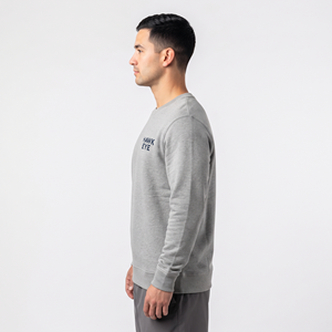 เสื้อสเวตเชิ้ตคอกลมสีเทาแบบยูนิเซ็กซ์ รุ่นฮอว์คอาย ทรงปกติ ผลิตจากผ้าโพลีเอสเตอร์ผสมขนแกะ ถักทออย่างดี สไตล์ลำลองสำหรับฤดูหนาว เป็นมิตรต่อสิ่งแวดล้อม ประดับด้วยคริสตัล - Product Image 5