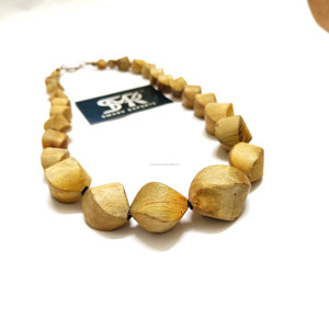 สร้อยคอลูกปัดรูปเขาควายเผาทำด้วยมือสำหรับผู้หญิงสไตล์ชนเผ่าโชคเกอร์ชิ้นใหญ่เครื่องประดับออร์แกนิกชนเผ่า - Product Image 2