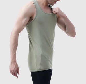 Camiseta sin Mangas para Hombre, Color Verde Oliva, Tejida, Transpirable, Cuello Redondo, Estilo Casual, Tendencia 2026 - Product Image 3