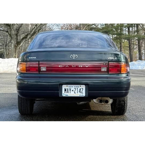 โตโยต้า แคมรี่ LE V6 คูเป้ ปี 1994 - Product Image 3