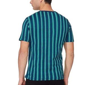 เสื้อยืดคอโอทรงหลวมแฟชั่นใหม่ลายตัวอักษร OEM สำหรับผู้ชายไซส์ใหญ่ ผ้าฝ้ายอย่างดี ใส่ได้ทั้งแบบลำลองและเป็นทางการ สำหรับฤดูร้อน ไม่เป็นขุย - Product Image 4