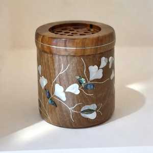 Eco-Friendly Wooden Wood Pattern Bakhoor Wedding Religious Aromatic Fragrance Durable Wood Incense Burner Stick Holder - Product Image 5