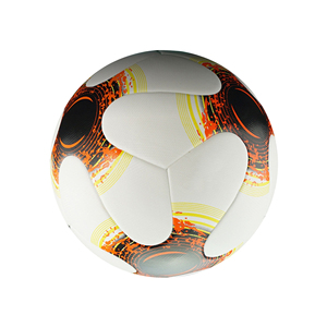 Ballon de football de haute qualité au toucher doux pour les écoles, les camps d'entraînement et les entraînements ou matchs sportifs, fabriqué au Pakistan - Product Image 5