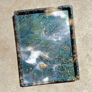 Bandeja para servir de resina superior de Tayyab Handicraft, decoración funcional y hermosa para el hogar con modelo de estilo artificial - Product Image 2